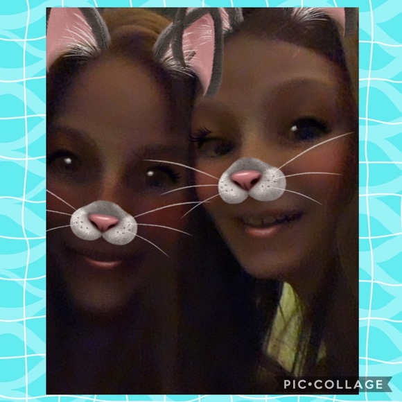 Meet your Posh Ambassador - Christy! - Picture 8 of 8